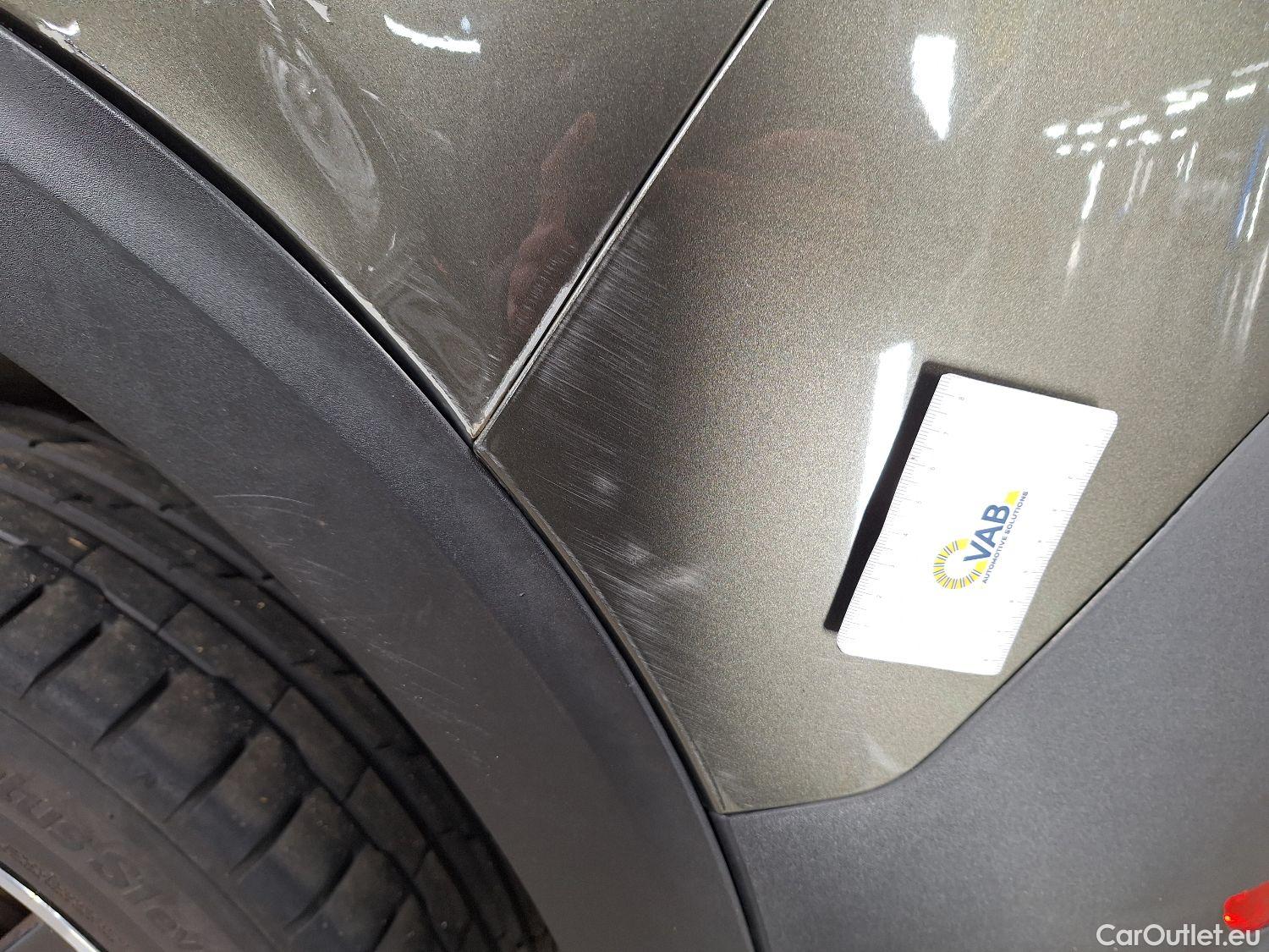  Peugeot  5008 Peugeot,  '16, Peugeot  1.5 BlueHDi 96kW S&S EAT8 GT Line 5d 7pl #25