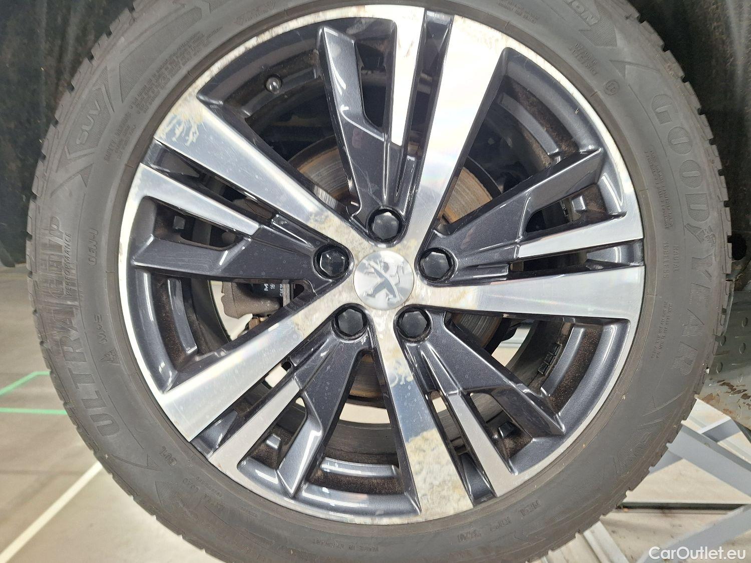  Peugeot  5008 Peugeot,  '16, Peugeot  1.5 BlueHDi 96kW S&S EAT8 GT Line 5d #3