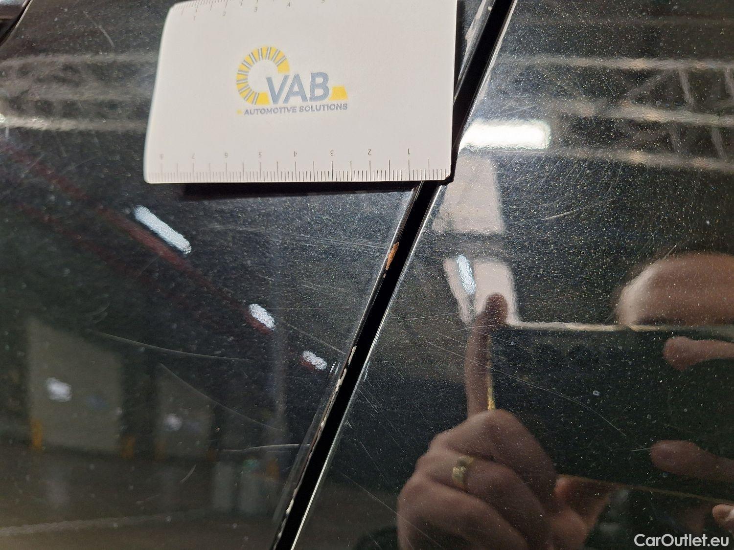  Mercedes  GLA Mercedes,  FL'17, Mercedes-Benz   200 d DCT 5d #39