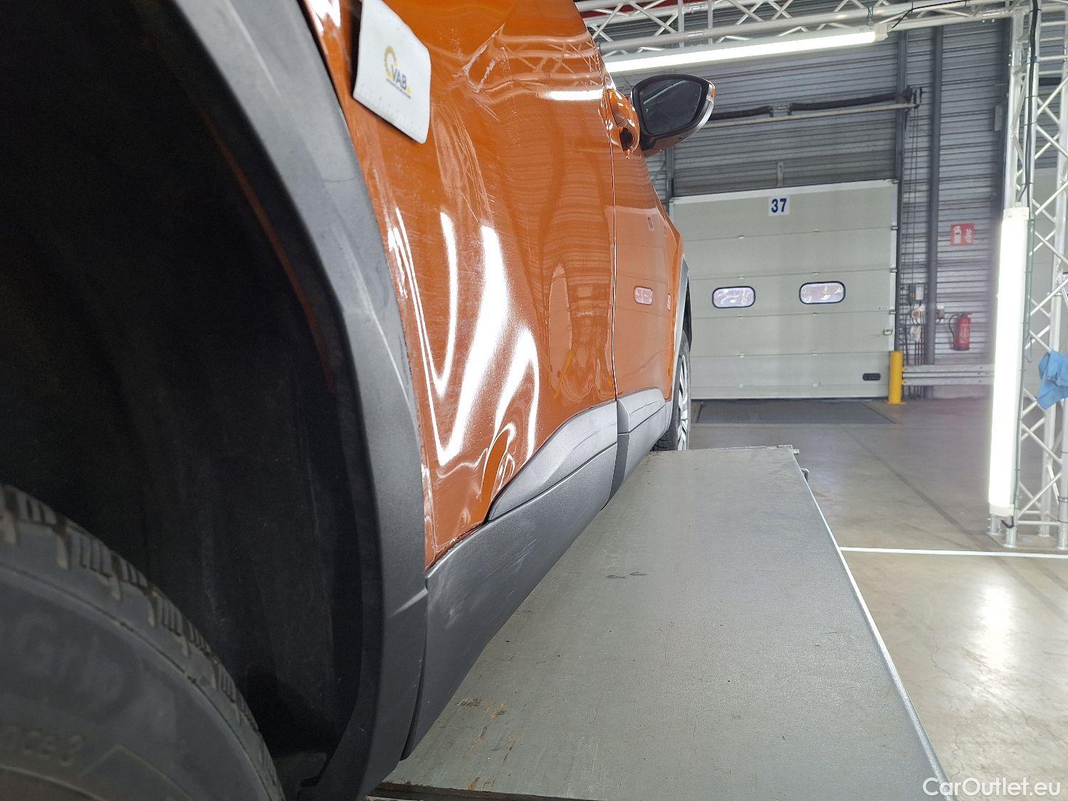  Peugeot  2008 Peugeot,  '19, Peugeot  1.5 BlueHDi 75kW S&S Active 5d #28