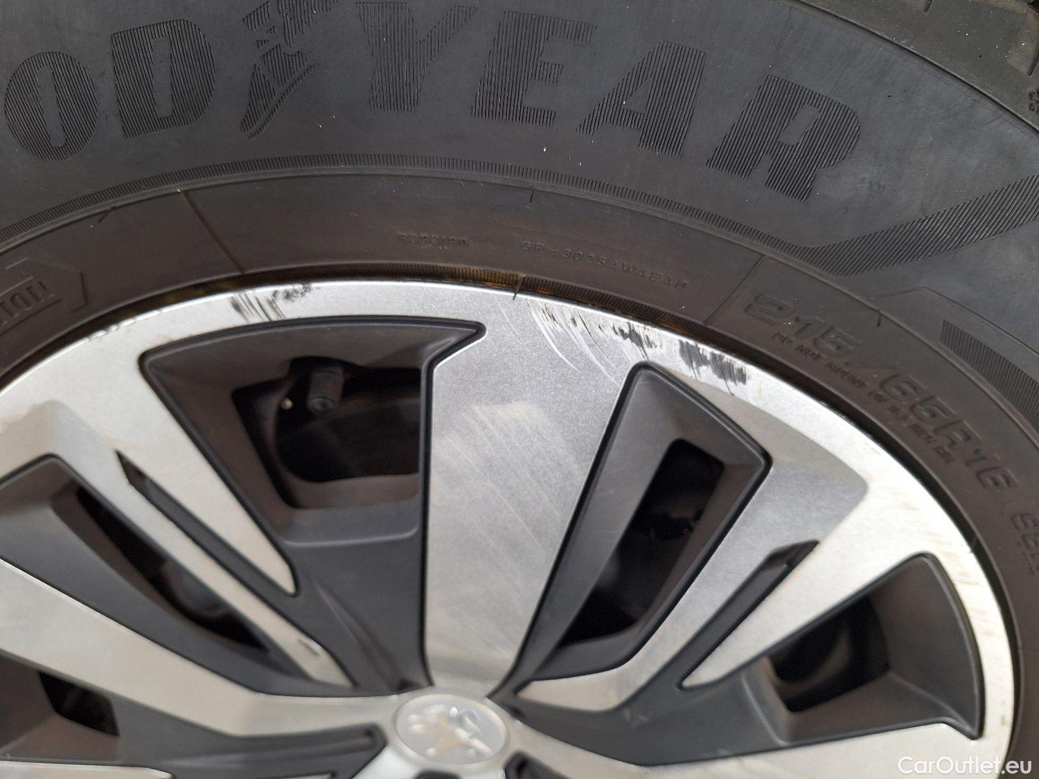  Peugeot  2008 Peugeot,  '19, Peugeot  1.5 BlueHDi 75kW S&S Active 5d #20