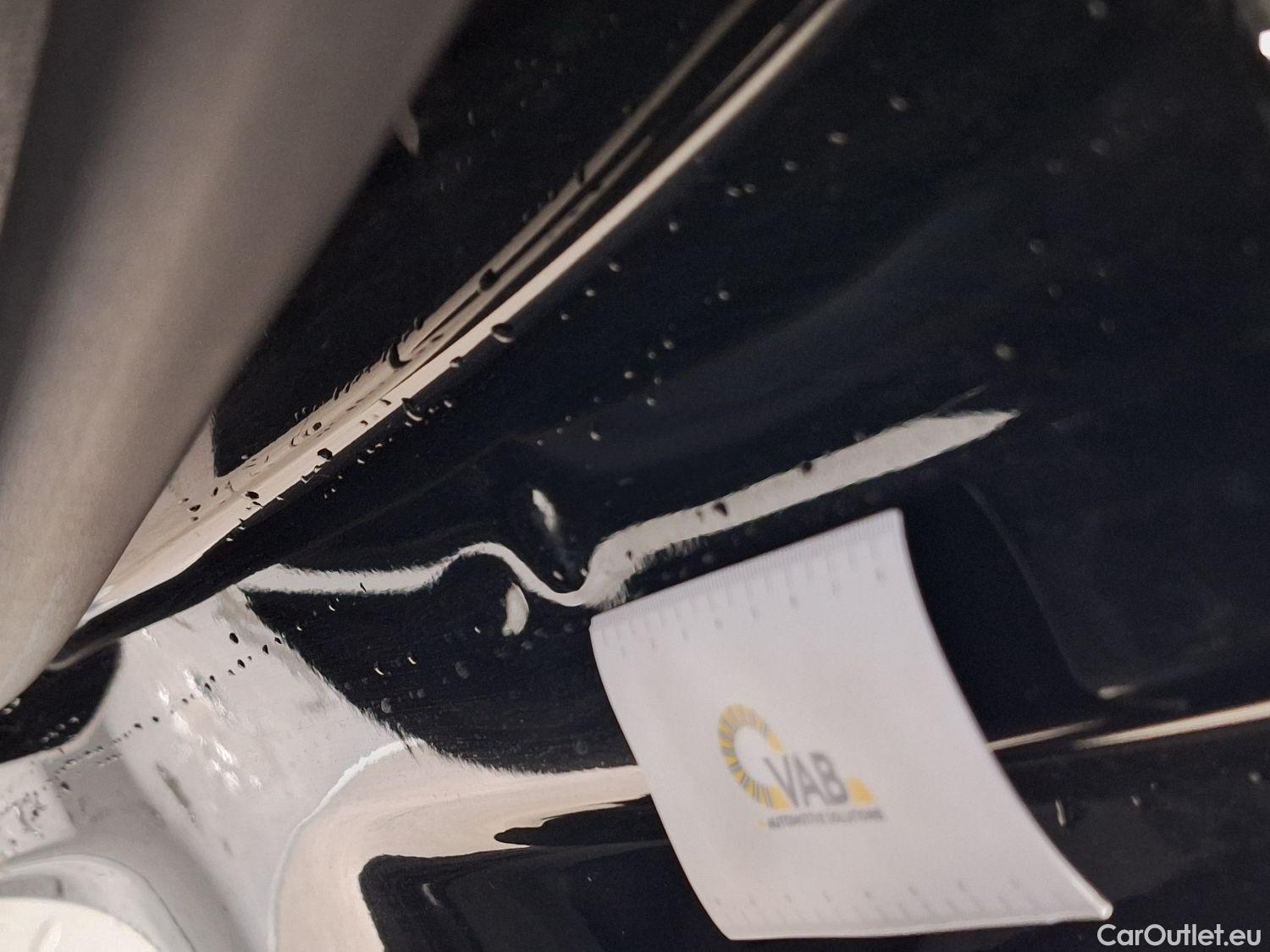  Peugeot  5008 Peugeot,  FL'20, Peugeot  1.5 BlueHDi 96kW S&S EAT8 GT 5d #55