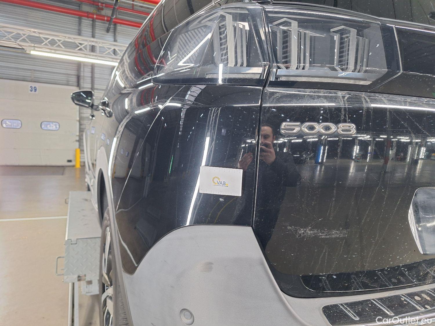  Peugeot  5008 Peugeot,  FL'20, Peugeot  1.5 BlueHDi 96kW S&S EAT8 GT 5d #29