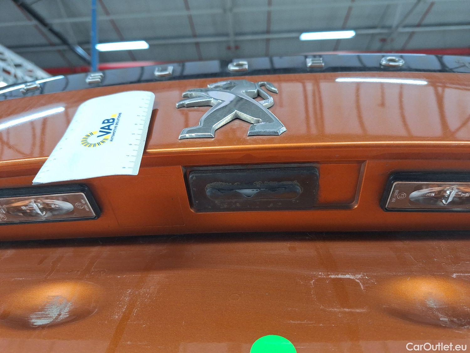  Peugeot  2008 Peugeot,  '19, Peugeot  1.5 BlueHDi 75kW S&S Active 5d #69