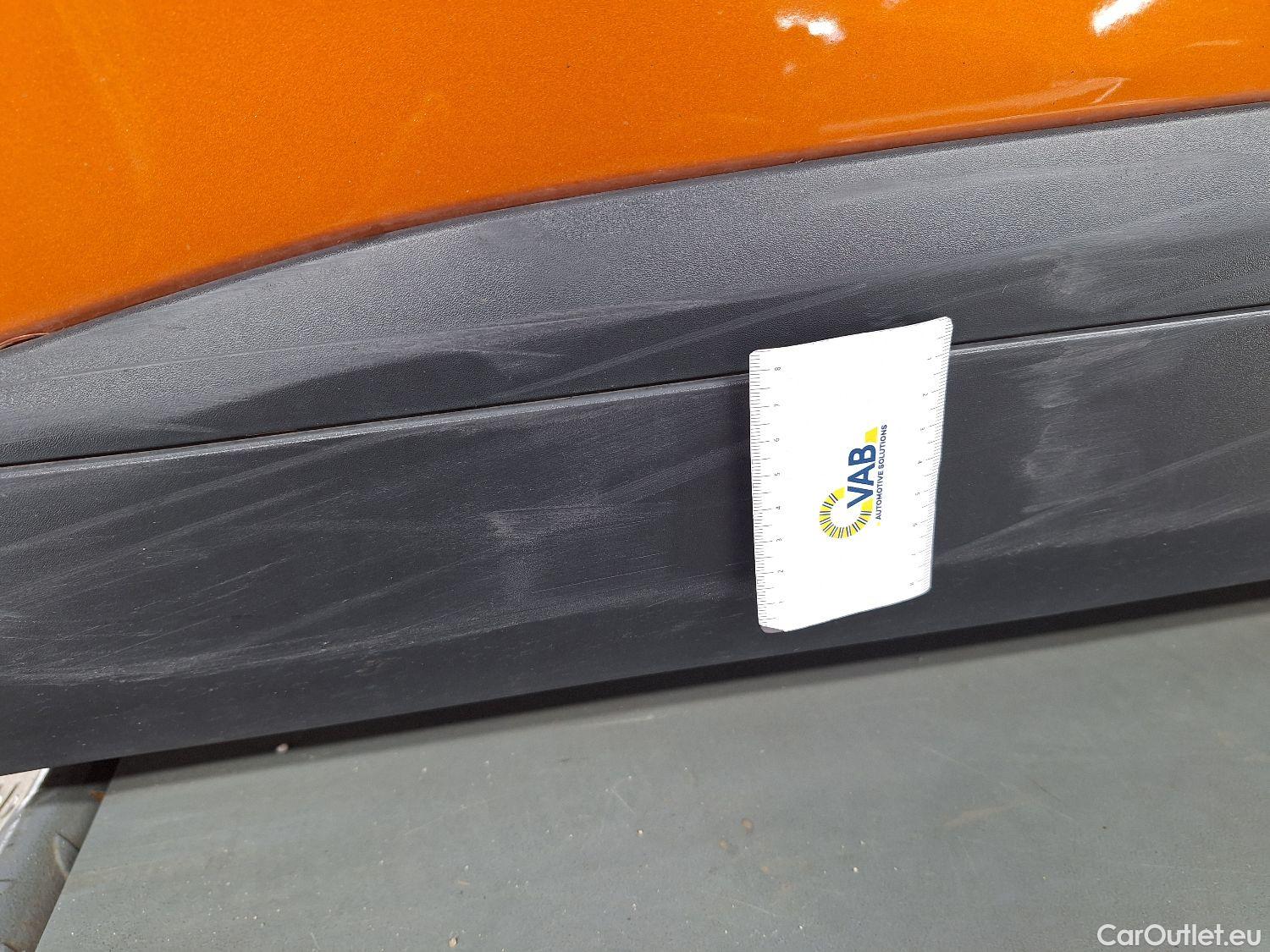  Peugeot  2008 Peugeot,  '19, Peugeot  1.5 BlueHDi 75kW S&S Active 5d #63