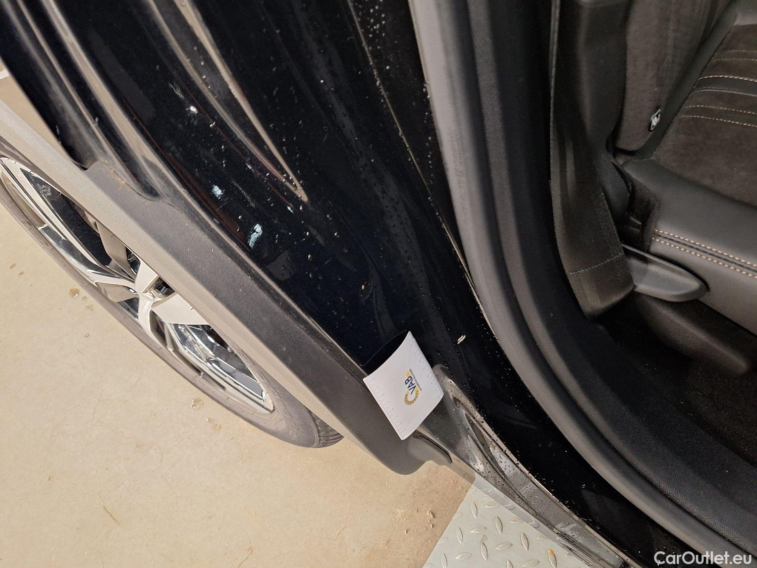  Peugeot  5008 Peugeot,  FL'20, Peugeot  1.5 BlueHDi 96kW S&S EAT8 GT 5d #44