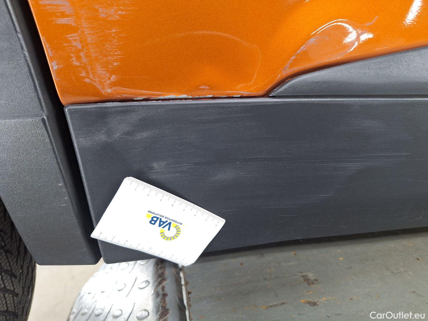  Peugeot  2008 Peugeot,  '19, Peugeot  1.5 BlueHDi 75kW S&S Active 5d #34