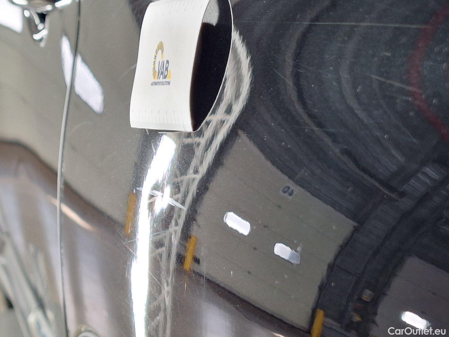  Peugeot  5008 Peugeot,  '16, Peugeot  1.5 BlueHDi 96kW S&S EAT8 Allure 5d #33