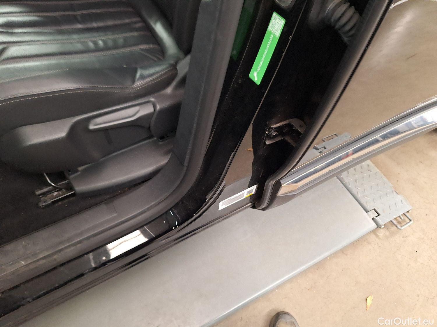  Peugeot  5008 Peugeot,  '16, Peugeot  1.5 BlueHDi 96kW S&S EAT8 Allure 5d #59