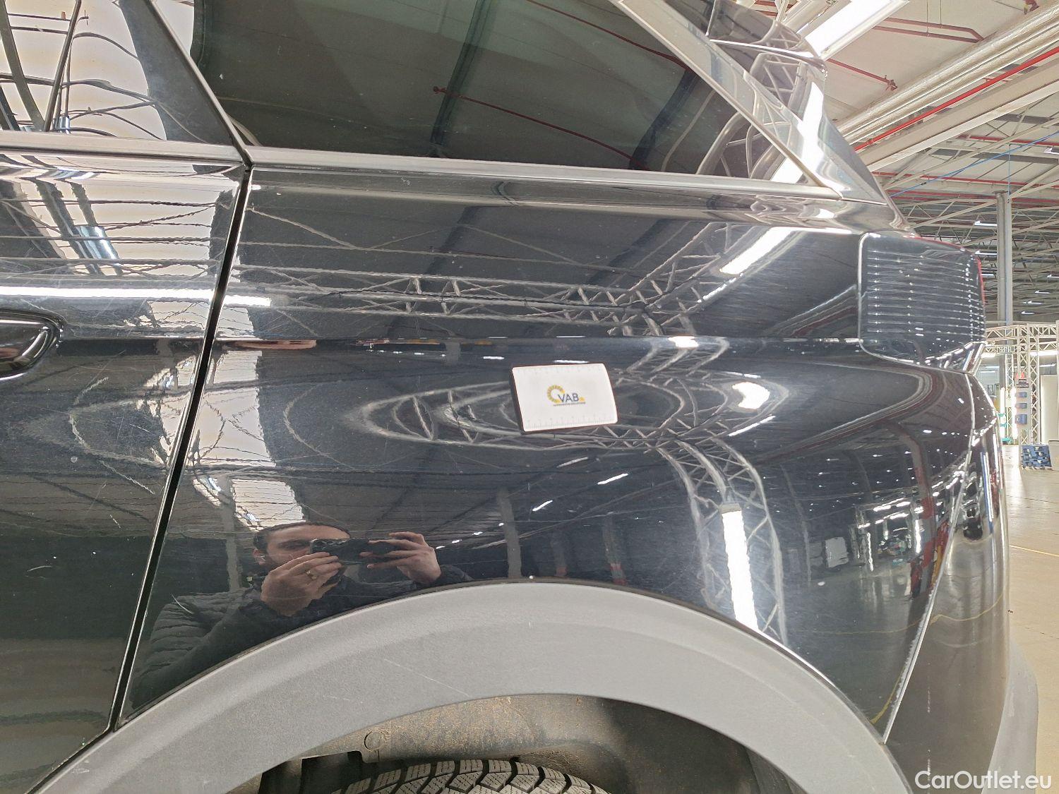  Peugeot  5008 Peugeot,  '16, Peugeot  1.5 BlueHDi 96kW S&S EAT8 Allure 5d #31