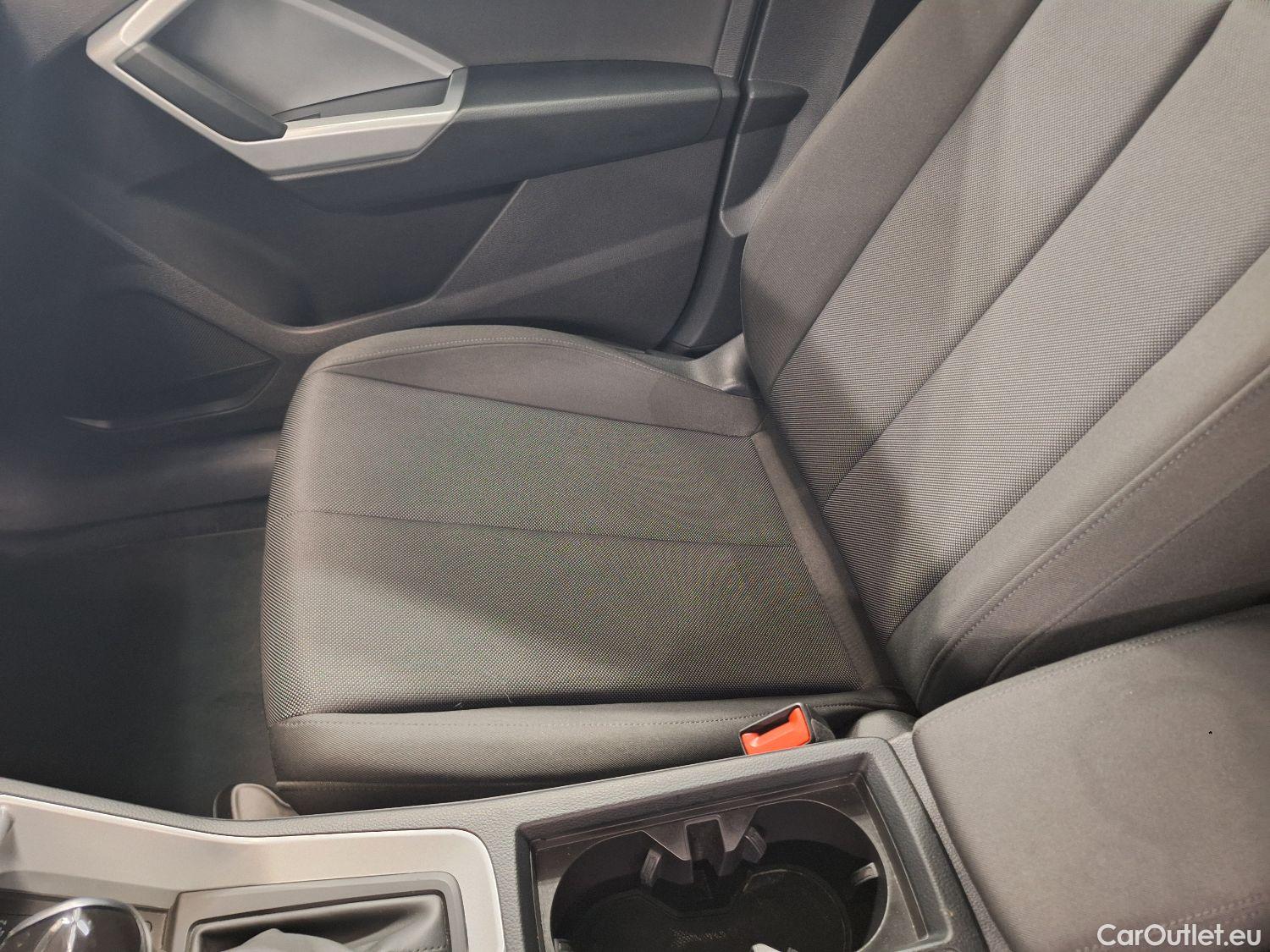  Audi  Q3 Audi,  SB '19, Audi  Sportback 35 TDI S tronic S Line Business  #20