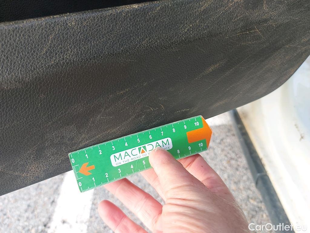  Peugeot  RIFTER PEUGEOT  / 2018 / 5P / monovolumen compacto Active Pack Standard BlueHDi 73kW #17