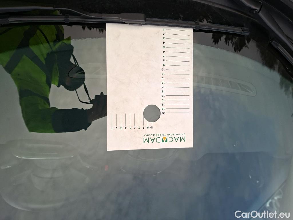  Mini  Countryman MINI  / 2020 / 5P / Crossover Cooper Essential 136 ch BVA7 #8