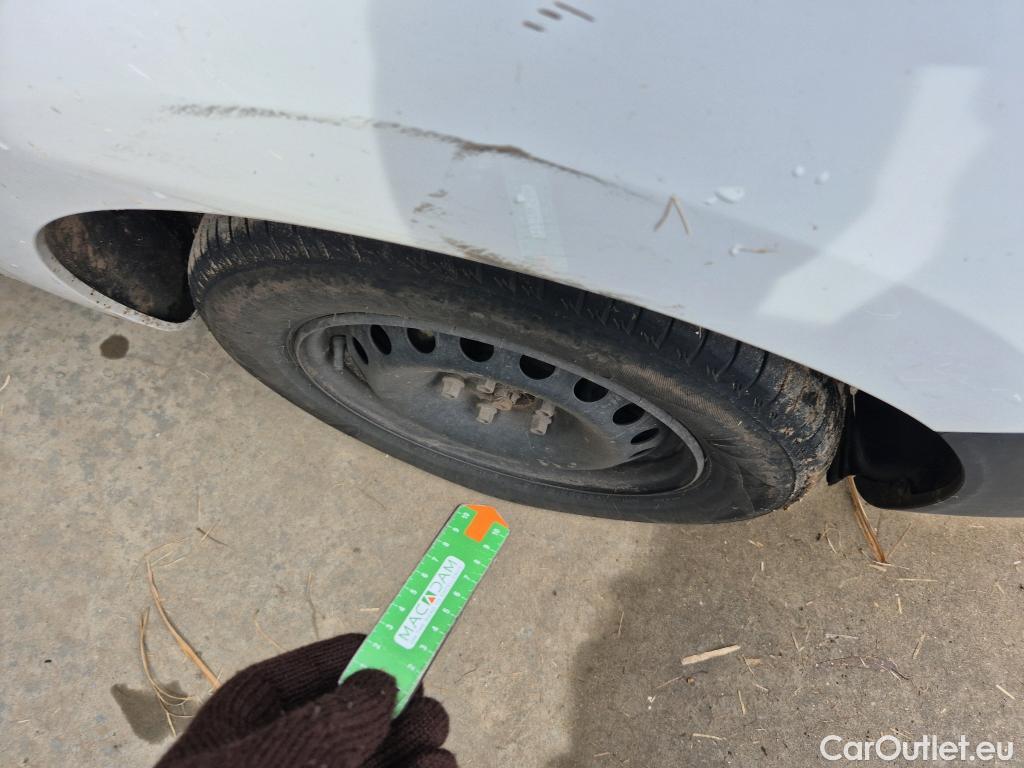  Nissan  NV200 NISSAN NV250 / 2019 / 4P / furgón 2pl 1.5dCi 70 kW (95CV) L1H1 ÓPTIMA #12