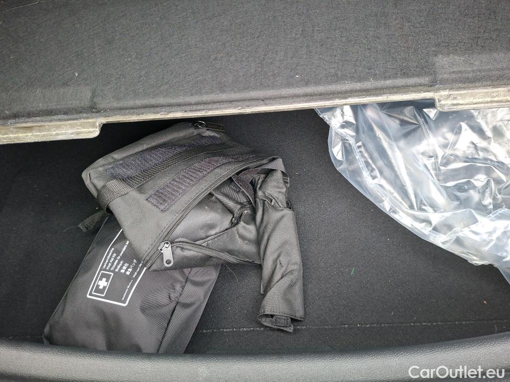  Mini  Countryman MINI  / 2020 / 5P / Crossover Cooper Essential 136 ch BVA7 #3