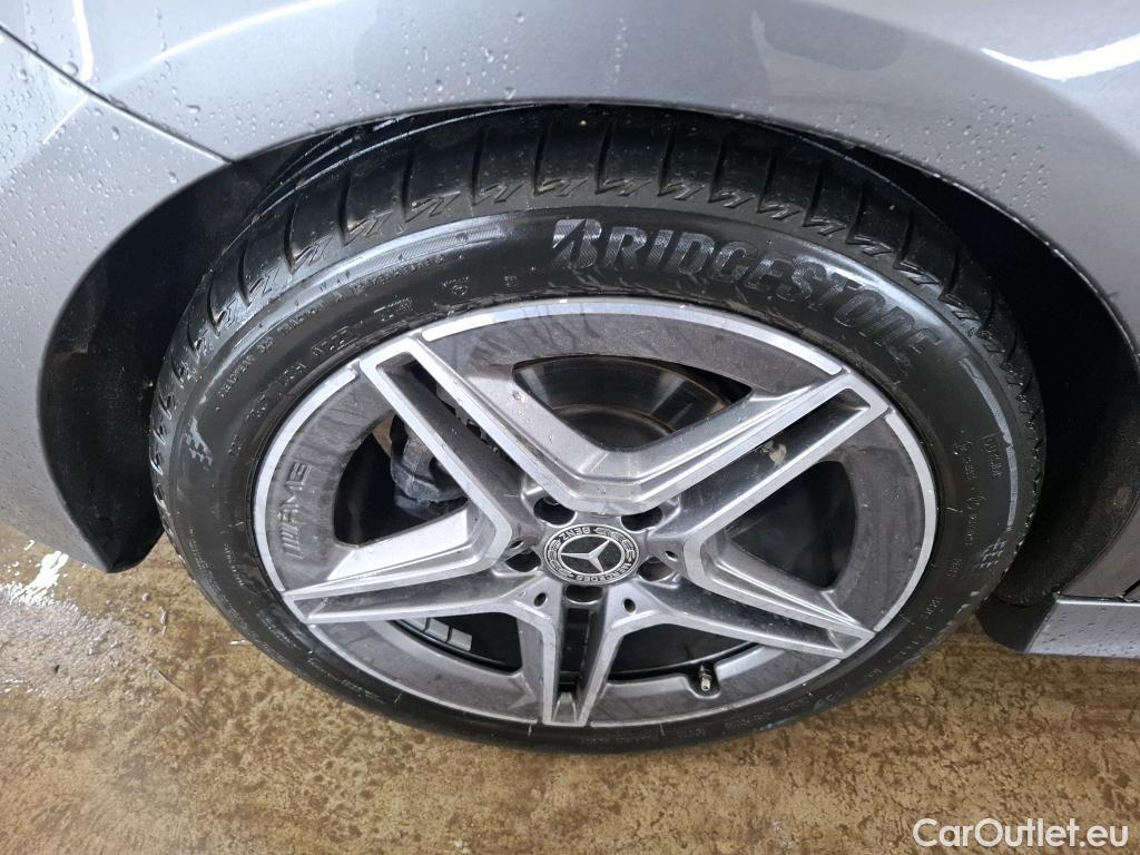  Mercedes  A-Klasse MERCEDES-BENZ Classe A Compact / 2018 / 5P / Berline A 180 AMG Line 7G-DCT #6