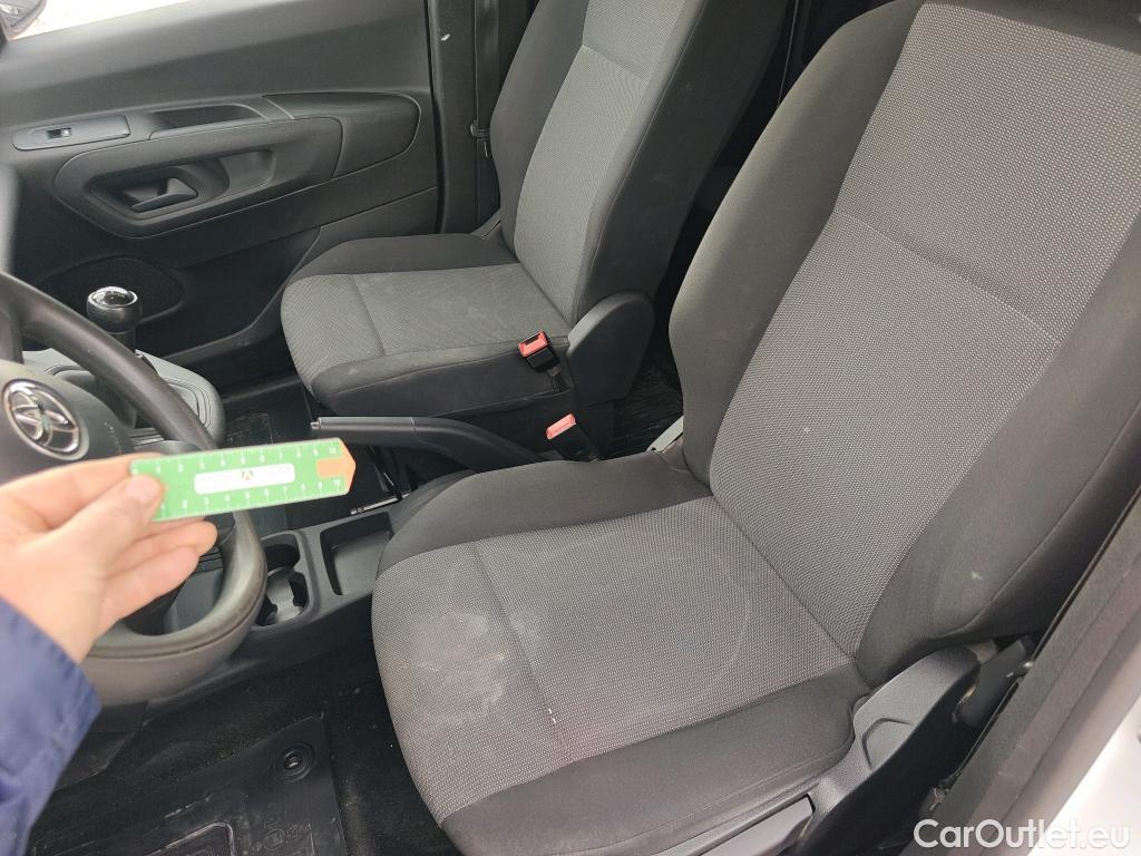  Toyota  Proace TOYOTA  City / 2020 / 4P / combi 1.5D 75kW (100CV) GX L1 (CX) #19