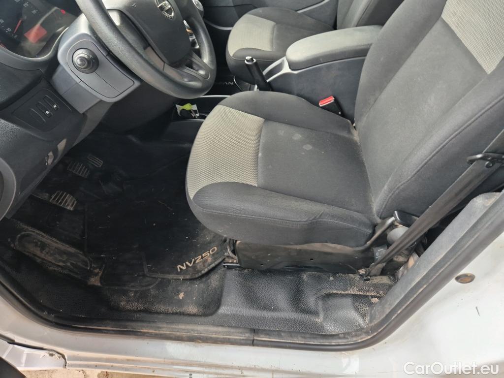  Nissan  NV200 NISSAN NV250 / 2019 / 4P / furgón 2pl 1.5dCi 70 kW (95CV) L1H1 ÓPTIMA #15