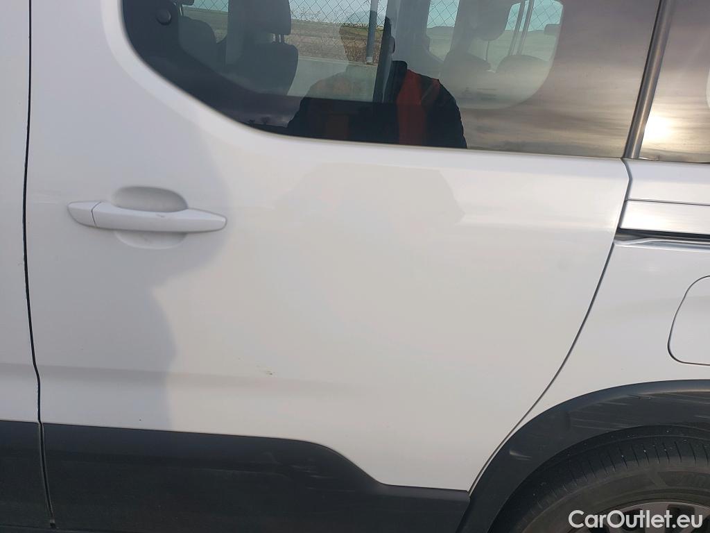  Peugeot  RIFTER PEUGEOT  / 2018 / 5P / monovolumen compacto Active Pack Standard BlueHDi 73kW #51