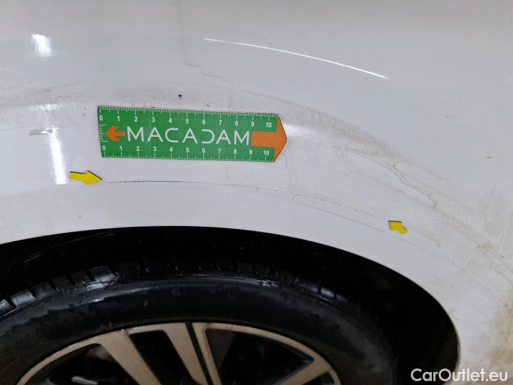  Peugeot  208  Allure Business 1.2 PureTech 100CV BVM6 E6d #15