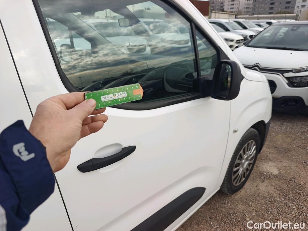  Toyota  Proace TOYOTA  City / 2020 / 4P / combi 1.5D 75kW (100CV) GX L1 (CX) #9