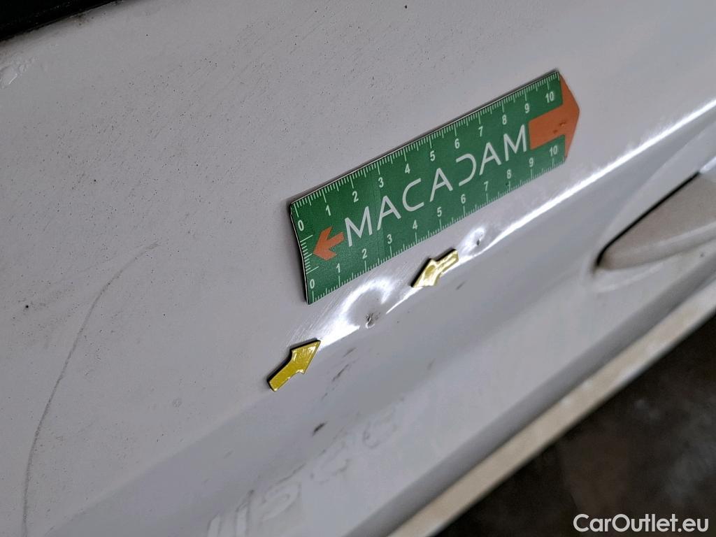  Peugeot  208  Allure Business 1.2 PureTech 100CV BVM6 E6d #12