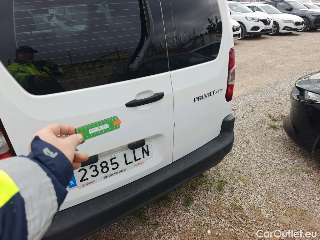  Toyota  Proace TOYOTA  City / 2020 / 4P / combi 1.5D 75kW (100CV) GX L1 (CX) #14