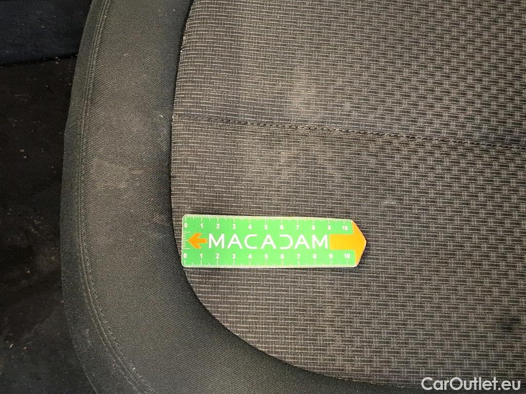  Bmw  X1 Série  sDrive18d Lounge 2.0 150CV BVA8 E6 #23