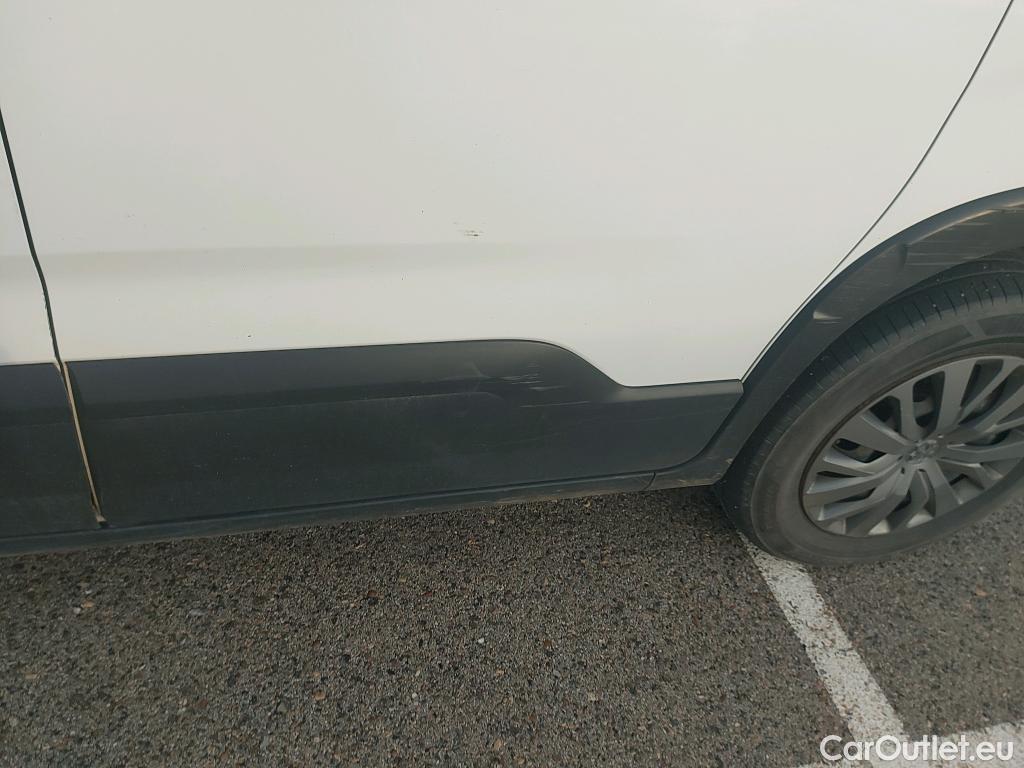  Peugeot  RIFTER PEUGEOT  / 2018 / 5P / monovolumen compacto Active Pack Standard BlueHDi 73kW #35