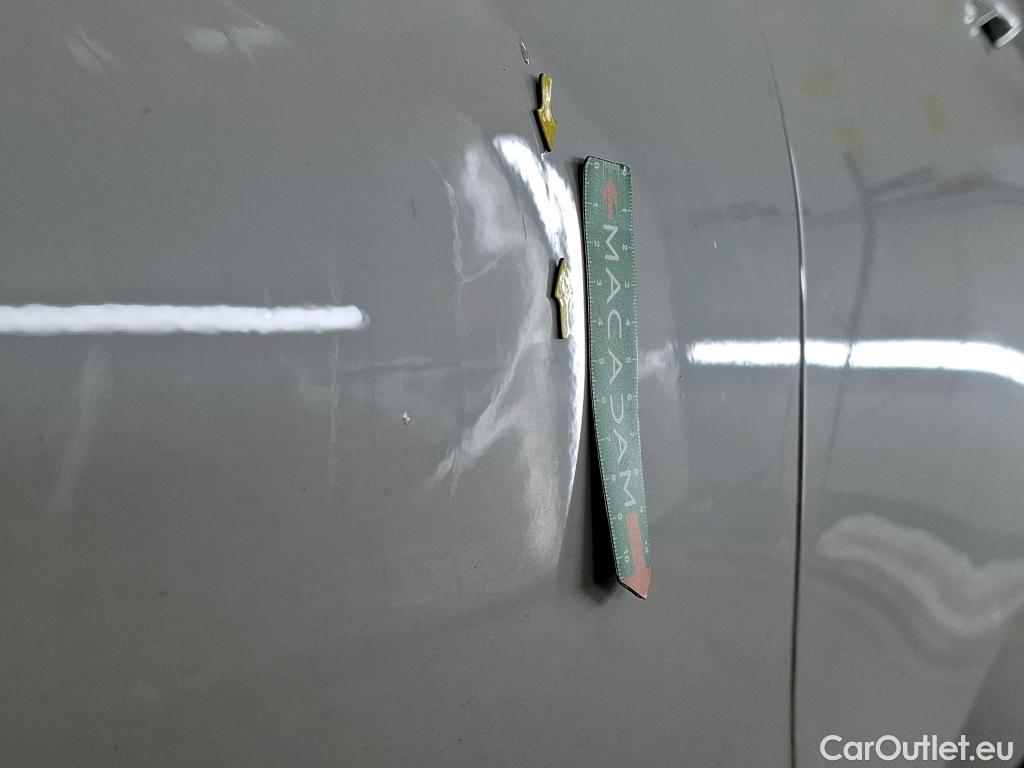  Bmw  X1 Série  sDrive18d Lounge 2.0 150CV BVA8 E6 #14