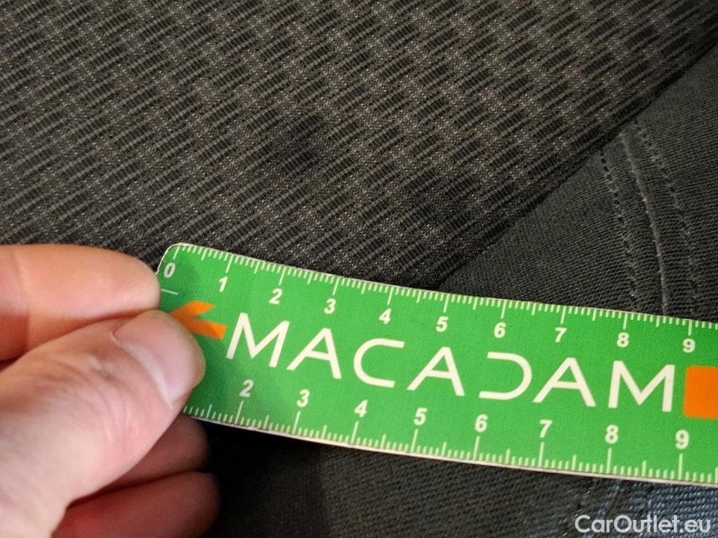  Bmw  X1 Série  sDrive18d Lounge 2.0 150CV BVA8 E6 #24