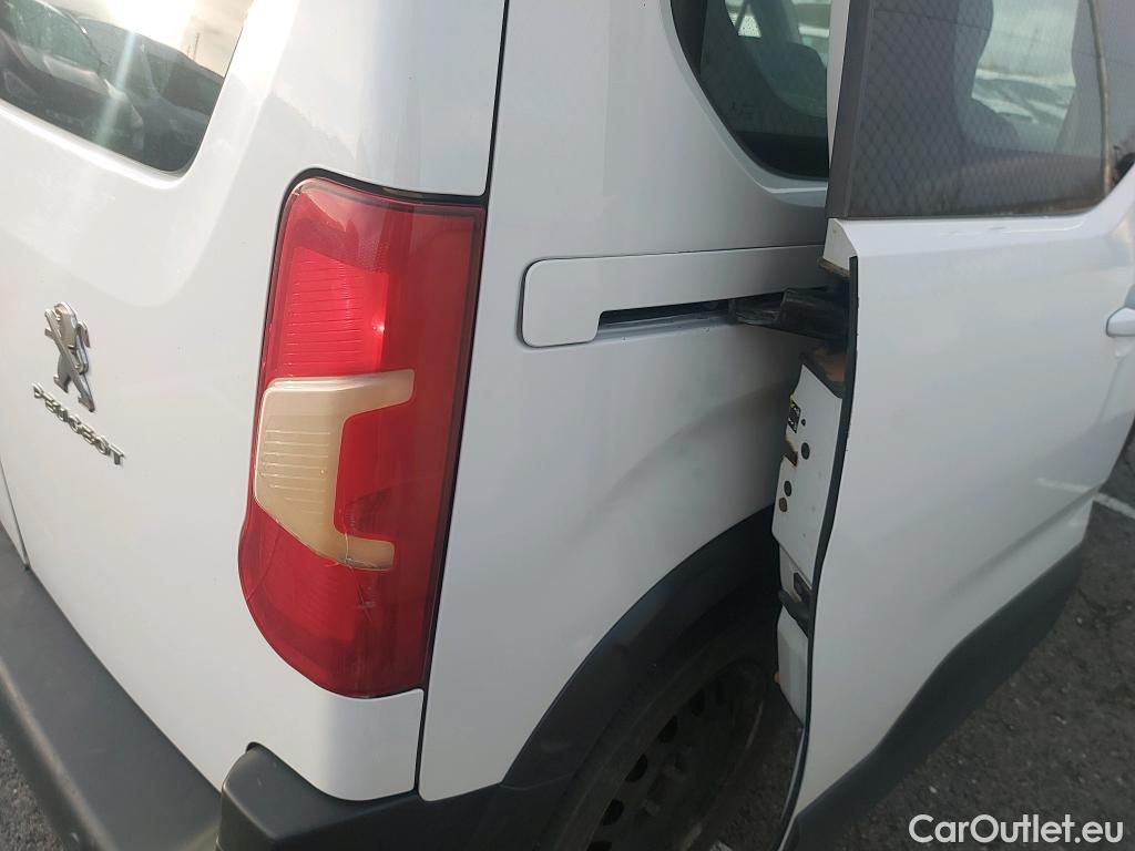  Peugeot  RIFTER PEUGEOT  / 2018 / 5P / monovolumen compacto Active Pack Standard BlueHDi 73kW #3