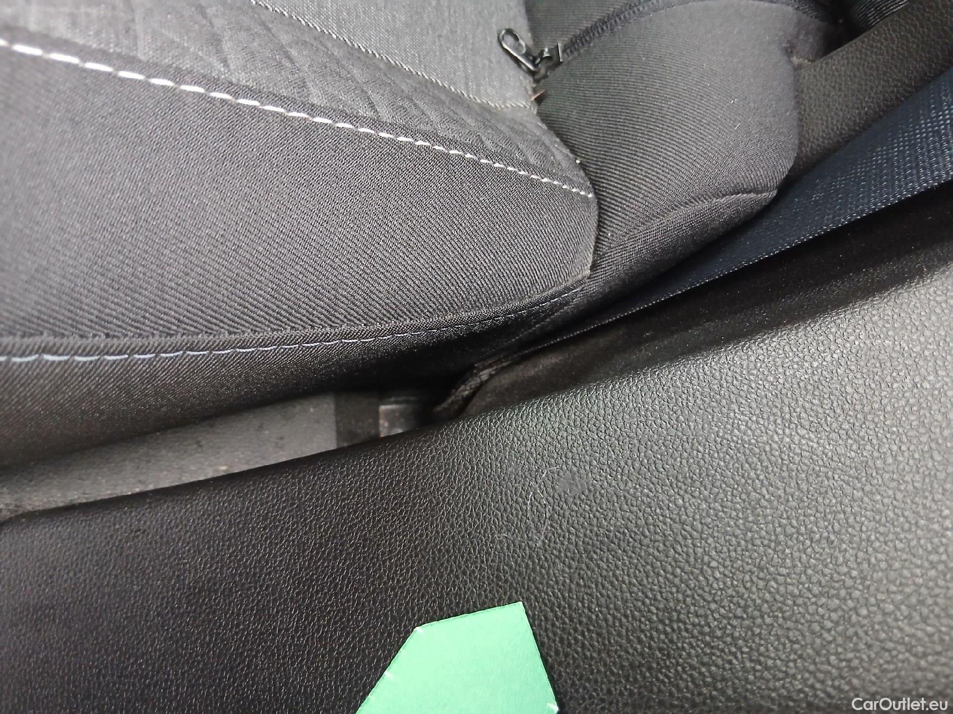  Renault  Captur  II Evolution 1.3 TCe 140CV MT6 E6d #22