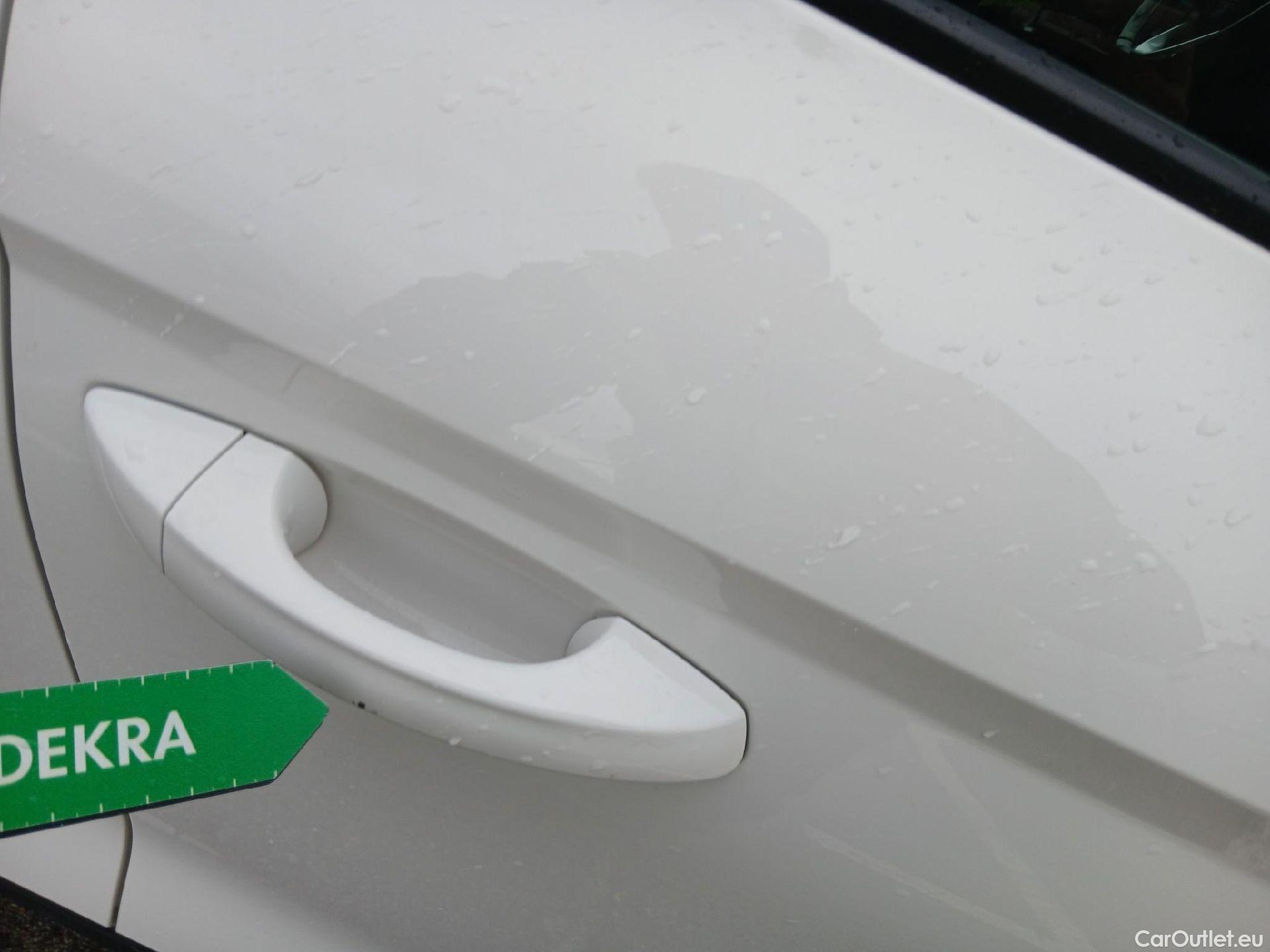  Seat  Arona  Style 1.0 TSI 110CV MT6 E6d #15