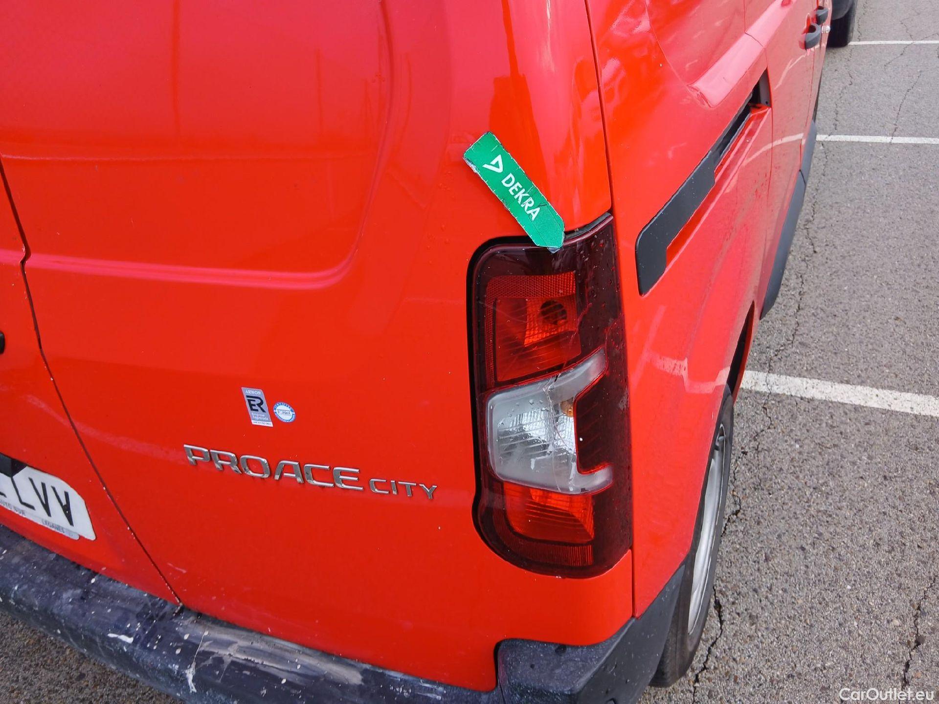  Toyota  Proace TOYOTA  CITY 1.5D 75kW (100CV) GX 650kg Media #19