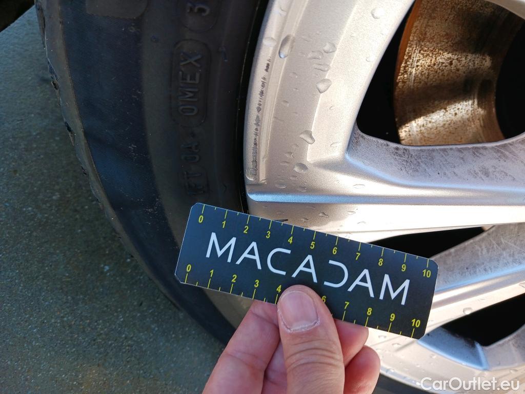  Bmw  Serie 3 BMW  / 2019 / 5P / familiar 320d Auto.Touring #6