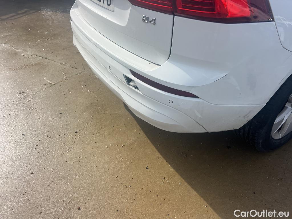  Volvo  XC60 VOLVO  / 2017 / 5P / todoterreno 2.0 B4 D Momentum Pro Auto #14