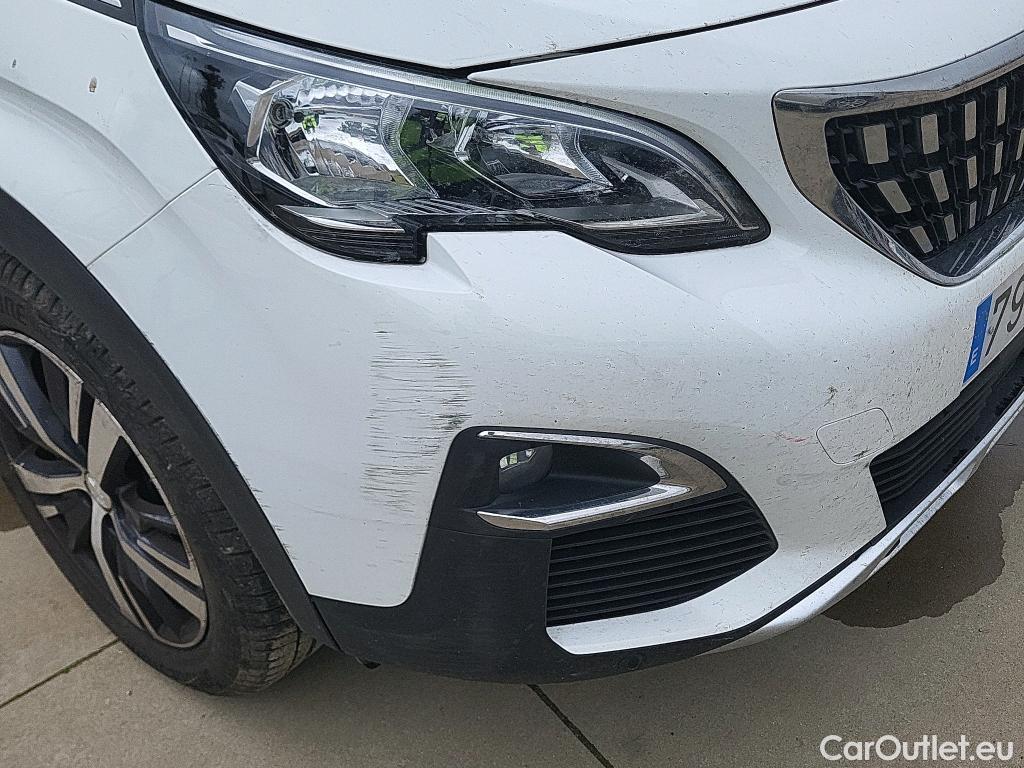  Peugeot  5008 PEUGEOT  / 2017 / 5P / todoterreno Allure BlueHDi 96kW (130CV) S&S EAT8 (CX) #36