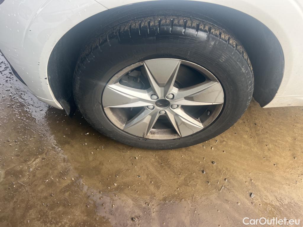  Volvo  XC60 VOLVO  / 2017 / 5P / todoterreno 2.0 B4 D Momentum Pro Auto #20