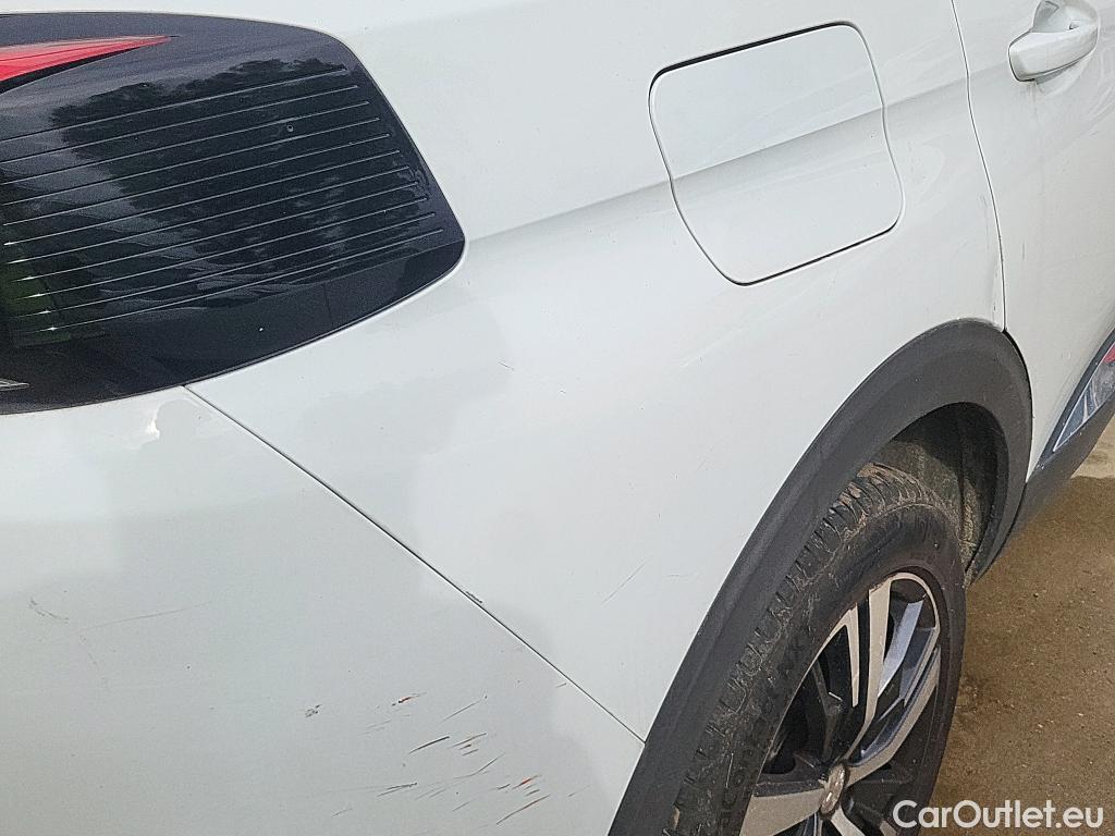  Peugeot  5008 PEUGEOT  / 2017 / 5P / todoterreno Allure BlueHDi 96kW (130CV) S&S EAT8 (CX) #11