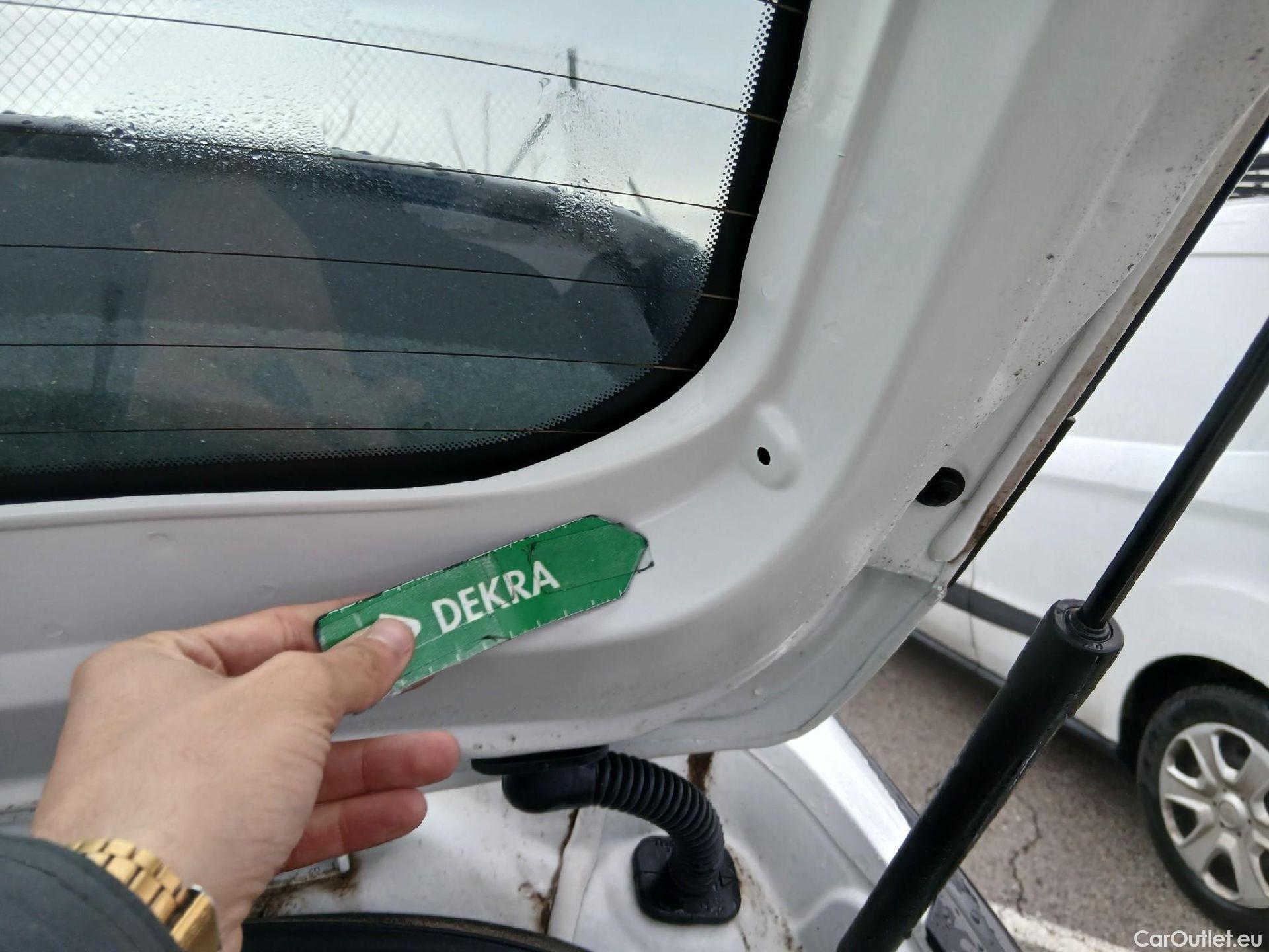  Opel  Corsa OPEL  1.2T XHL 74kW (100CV) Elegance #21