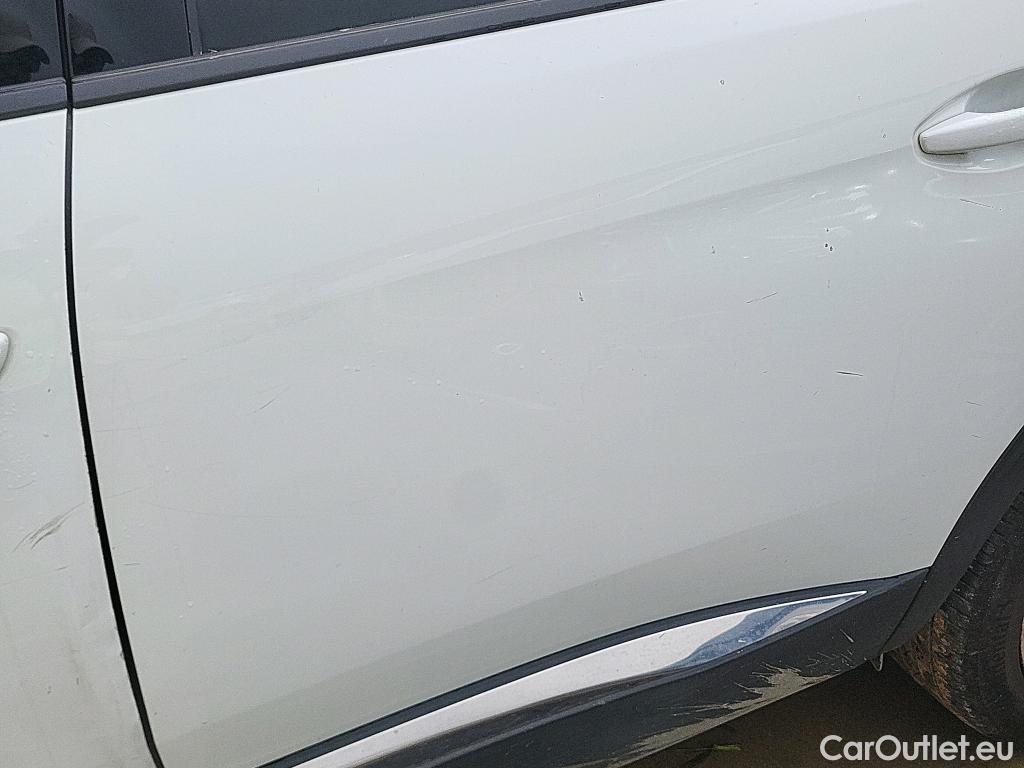  Peugeot  5008 PEUGEOT  / 2017 / 5P / todoterreno Allure BlueHDi 96kW (130CV) S&S EAT8 (CX) #38