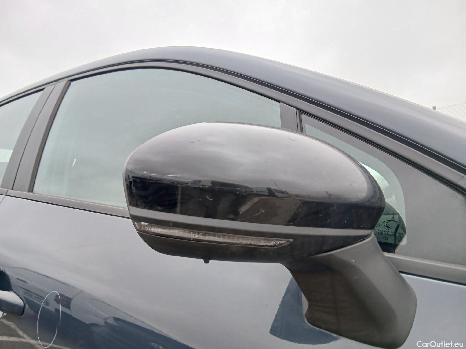  Renault  Captur  II Evolution 1.3 TCe 140CV MT6 E6d #51