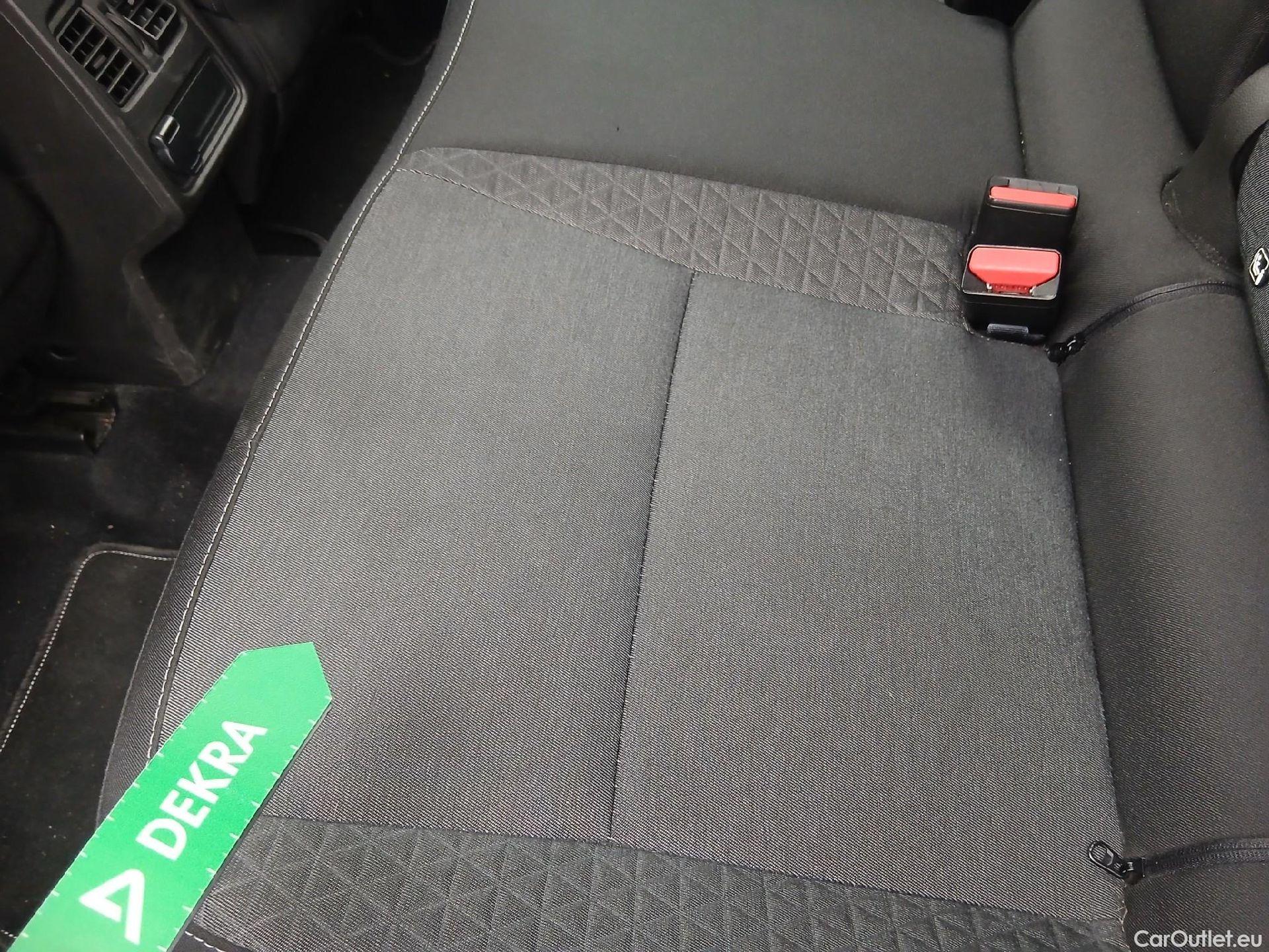  Renault  Captur  II Evolution 1.3 TCe 140CV MT6 E6d #16