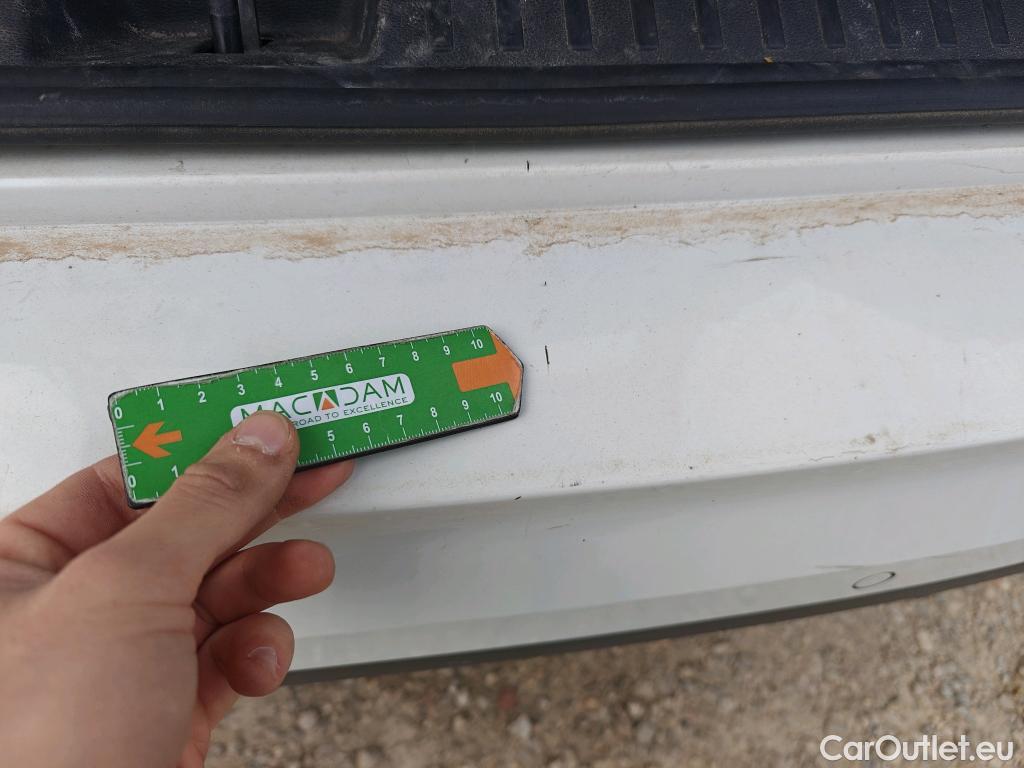  Skoda  KAMIQ SKODA  1.0 TSI 81kW (110CV) DSG Ambition #37