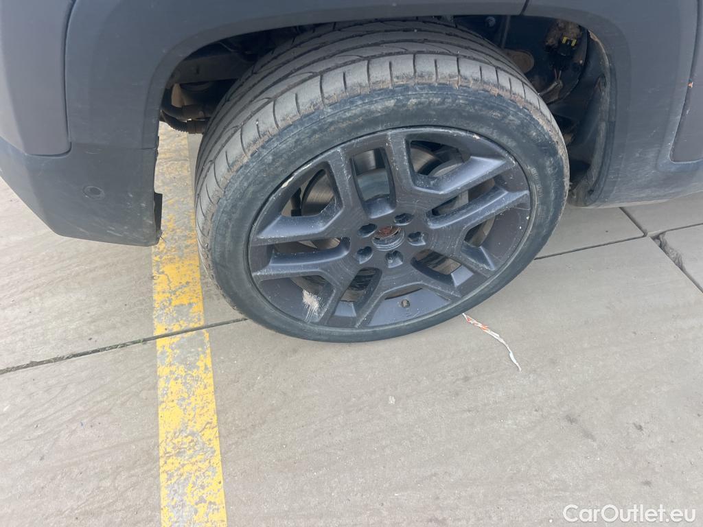  Jeep  Patriot JEEP Renegade / 2014 / 5P / todoterreno S 1.3 PHEV 177kW (240CV) AT AWD #17