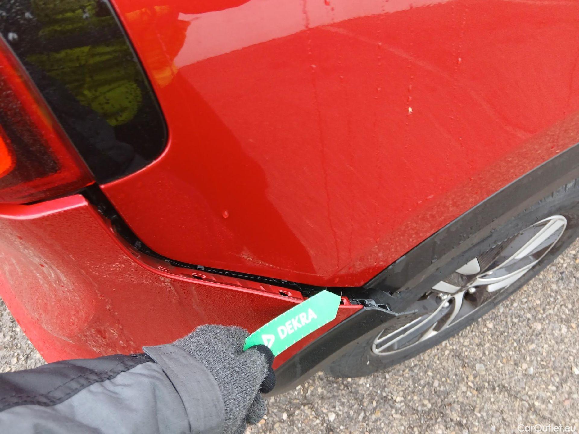  KIA  Niro KIA  / 2019 / 5P / crossover 1.6 GDi HEV 104kW (141CV) Drive #12