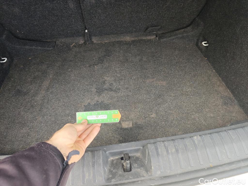  Skoda  KAMIQ SKODA  1.0 TSI 81kW (110CV) DSG Ambition #10