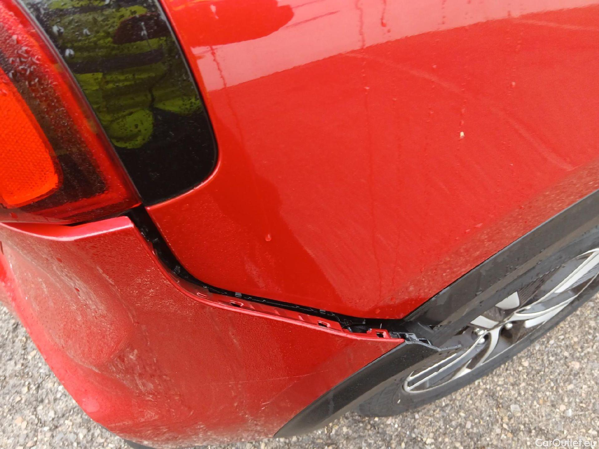  KIA  Niro KIA  / 2019 / 5P / crossover 1.6 GDi HEV 104kW (141CV) Drive #14