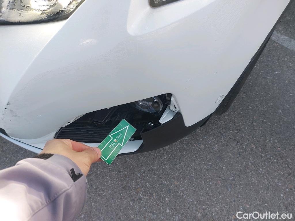  Peugeot  3008 PEUGEOT  Hybrid / 2016 / 5P / todoterreno 225 e-EAT8 GT Line #14